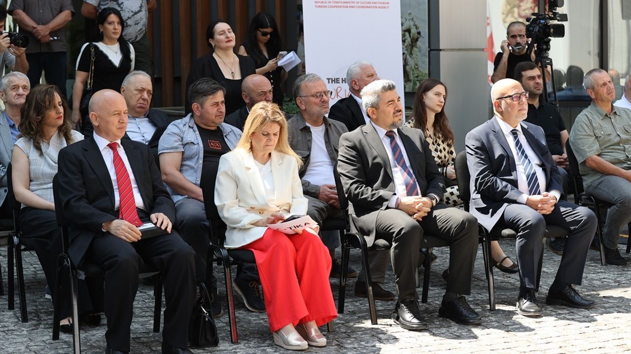 TİKA, Gürcistan Gazi İşleri Müdürlüğü'ne Mobil Klinik Aracı Desteği Sağladı