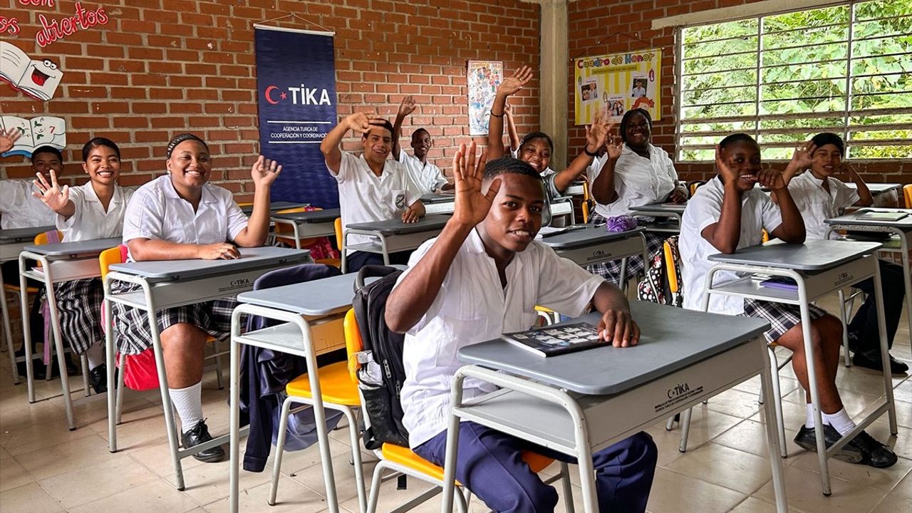 TİKA, Kolombiya'da 550 Öğrenci İçin Modern Eğitim Ortamı Oluşturdu