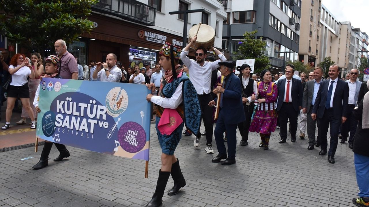 Trabzon'da 1. Kültür ve Sanat Festivali Düzenlendi