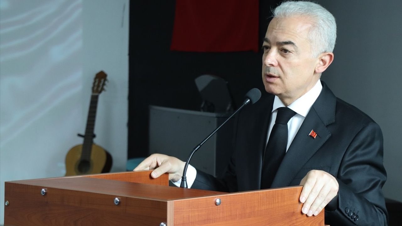 Trakya'da Okul Karneleri Dağıtıldı: Yaz Tatili Başladı