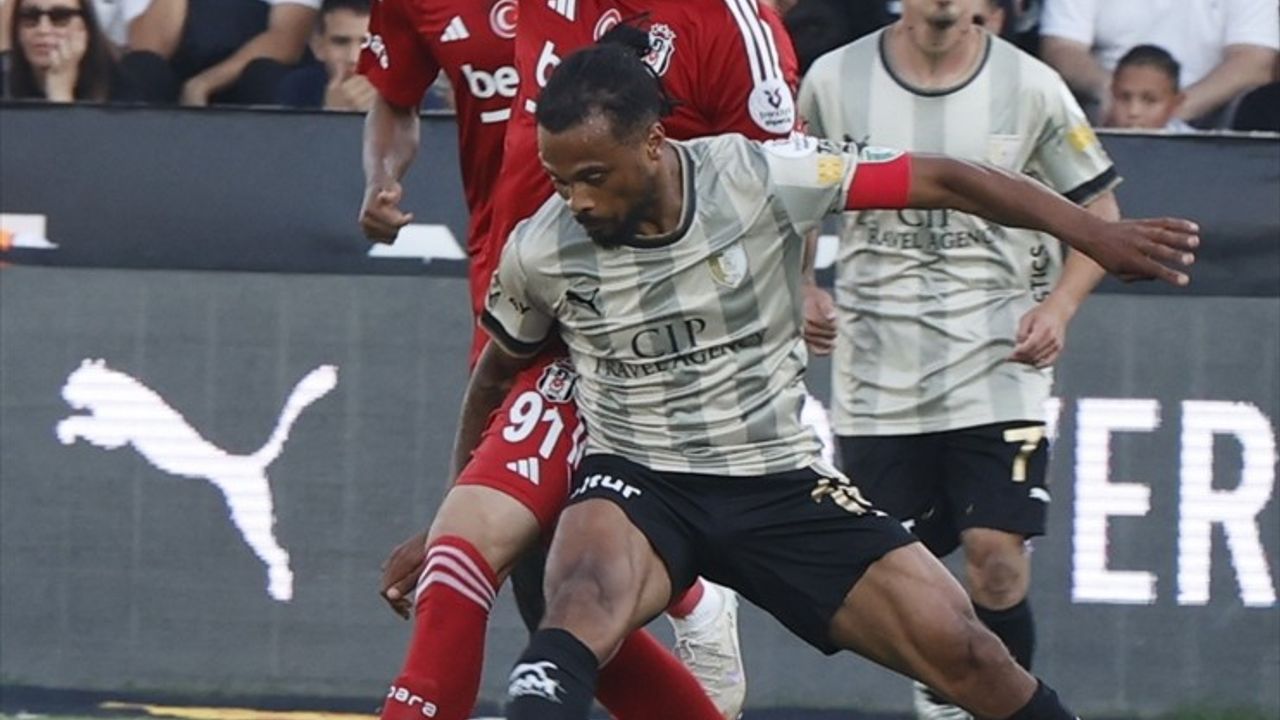 Trendyol Süper Lig: Sipay Bodrum FK 0 - Beşiktaş 3 (İlk Yarı Sonucu)