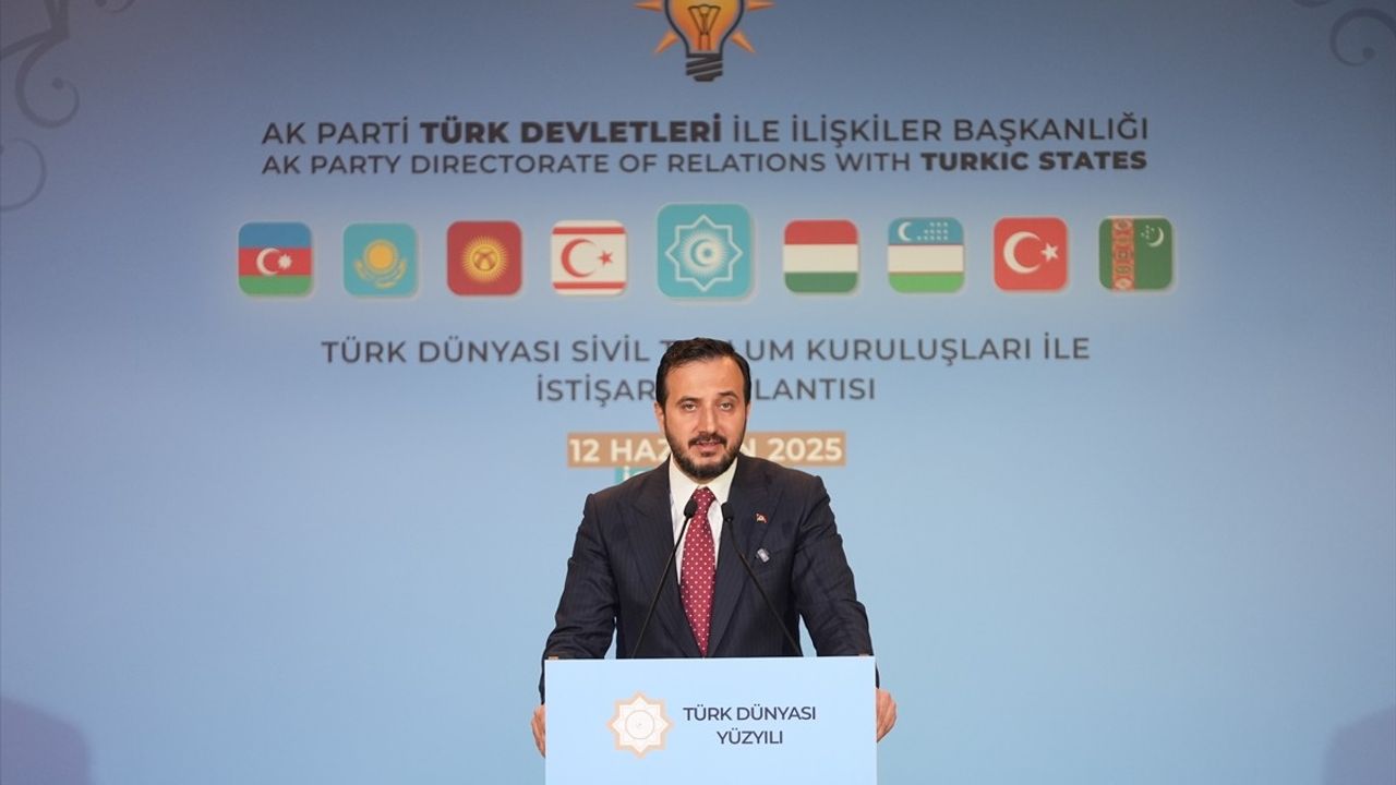 Türk Dünyası İstişare Toplantısı İstanbul'da Gerçekleştirildi