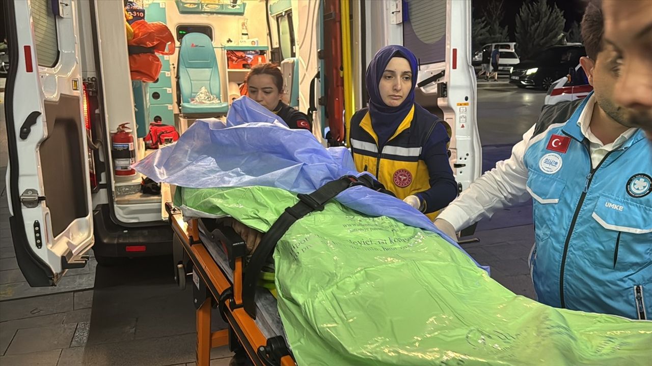 Türk Kızılay Ankara Şube Başkanı Mehmet Sılay, Hasan Dağı'nda Yaralanarak Helikopterle Kurtarıldı