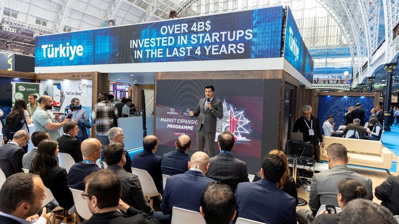 Türk Teknoloji Girişimcileri Londra Teknoloji Haftası'nda 1 Milyon Dolar Yatırım Aldı