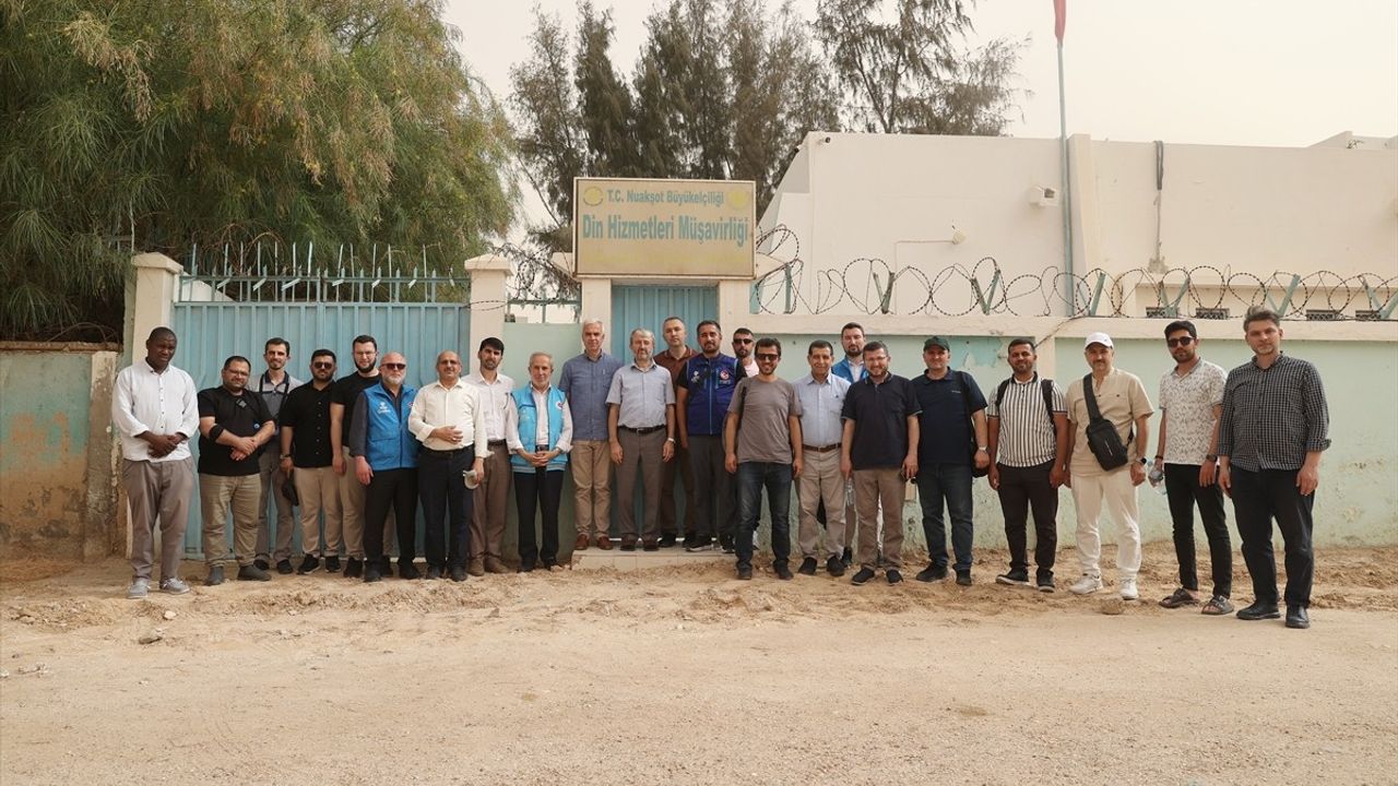 Türkiye Diyanet Vakfı Heyeti Moritanya'da Din Hizmetleri Müşavirliğini Ziyaret Etti