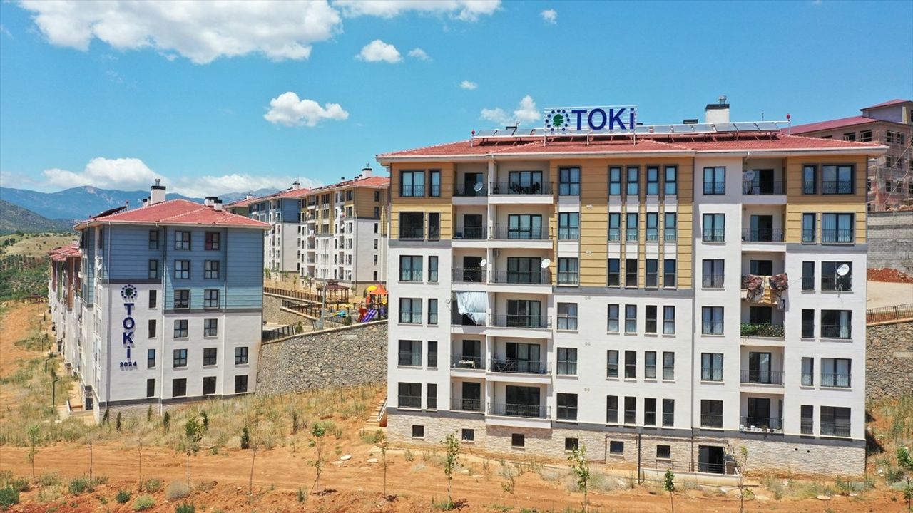 Türkoğlu'nda 3,267 Depremzede Aile Kalıcı Konutlarına Kavuştu