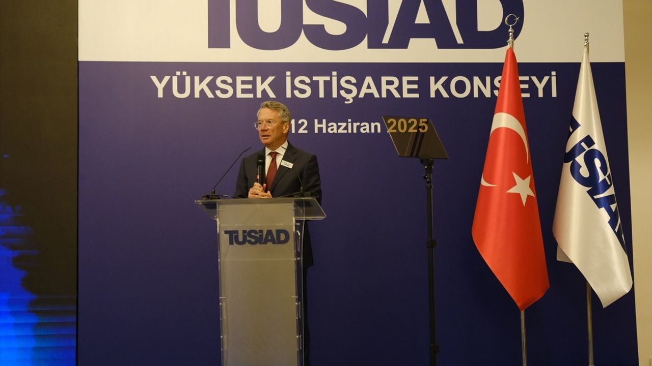 TÜSİAD Yüksek İstişare Konseyi Toplantısı'nda Ekonomik Değerlendirmeler