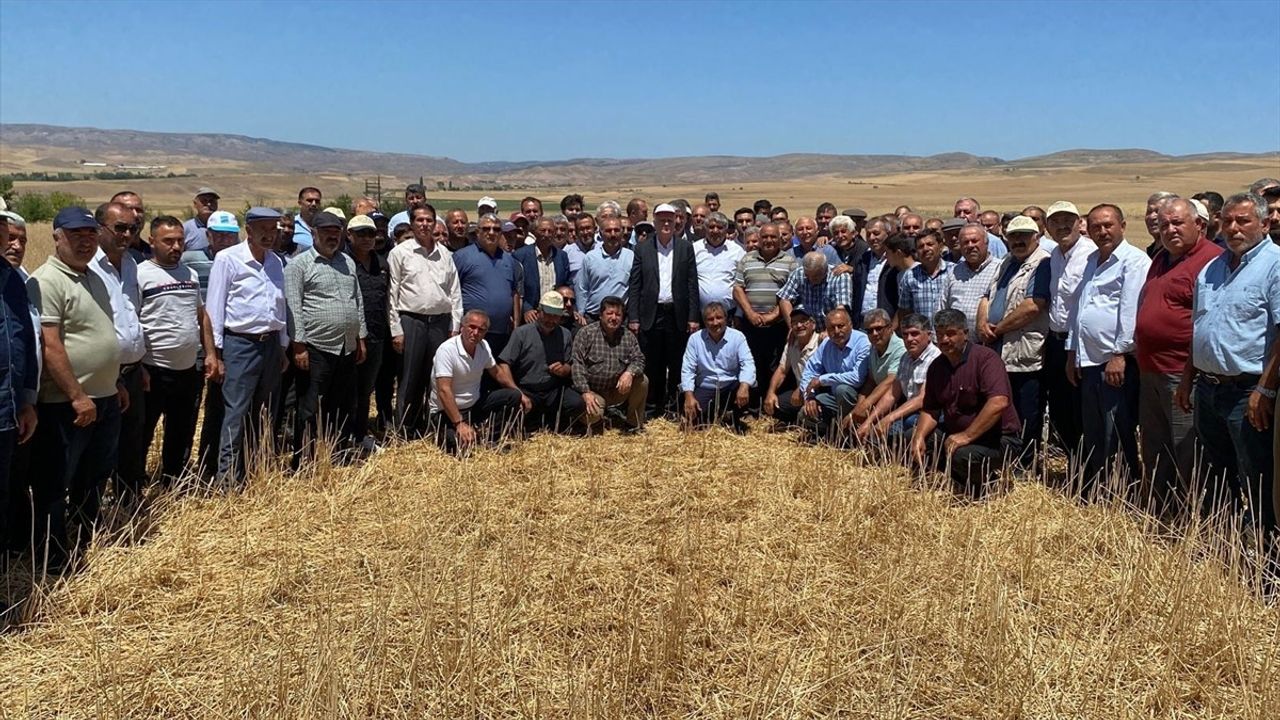 TZOB Başkanı Şemsi Bayraktar, Yozgat'taki Afet Bölgelerini İnceledi