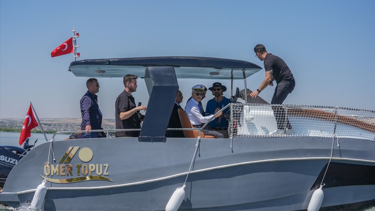 Ulaştırma ve Altyapı Bakanı Uraloğlu, Denizcilikteki Gelişmeleri Değerlendirdi