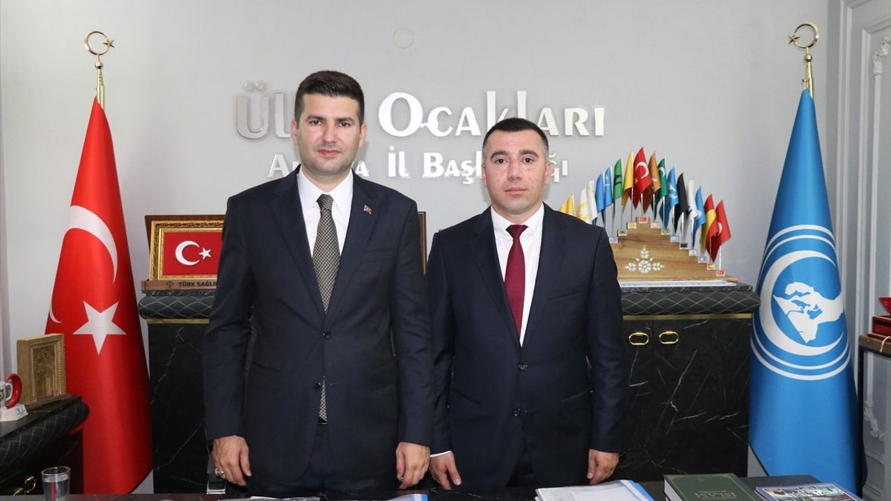 Ülkü Ocakları Genel Başkanı Ahmet Yiğit Yıldırım, Amasya'da Teknolojik Gelişmeler Üzerine Açıklamalarda Bulundu