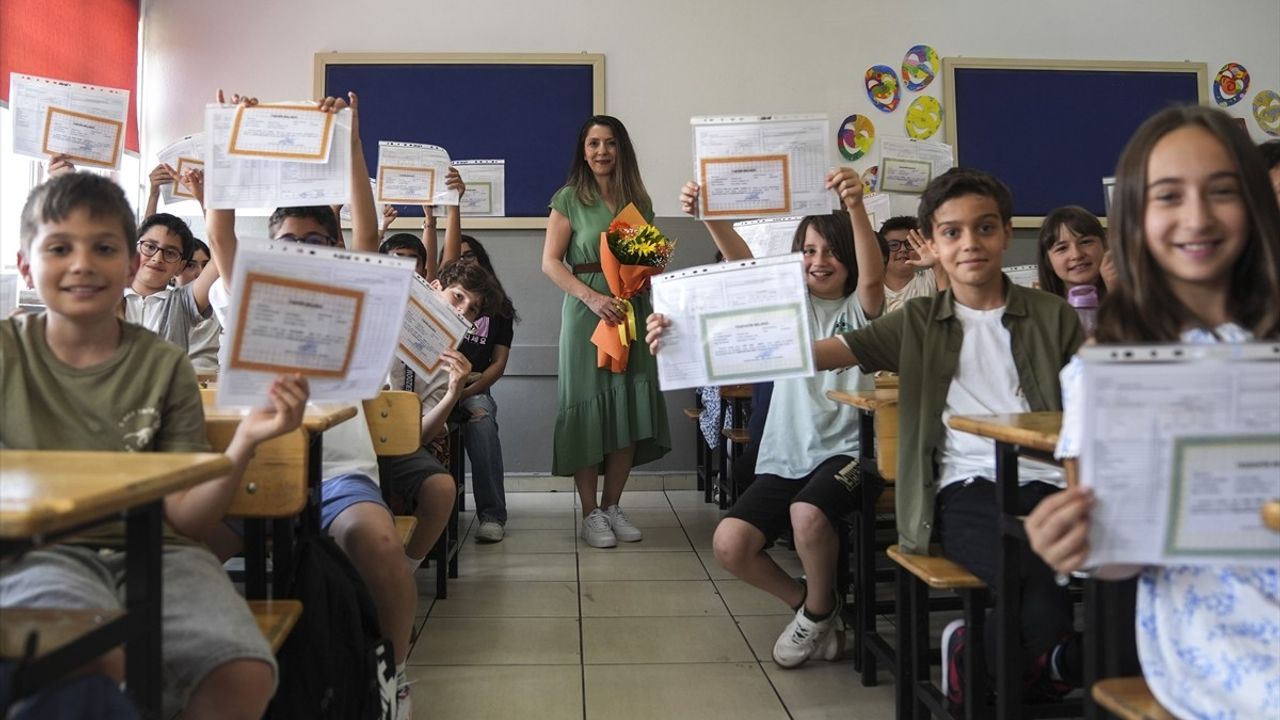 Yaklaşık 20 Milyon Öğrenci Yaz Tatiline Girdi