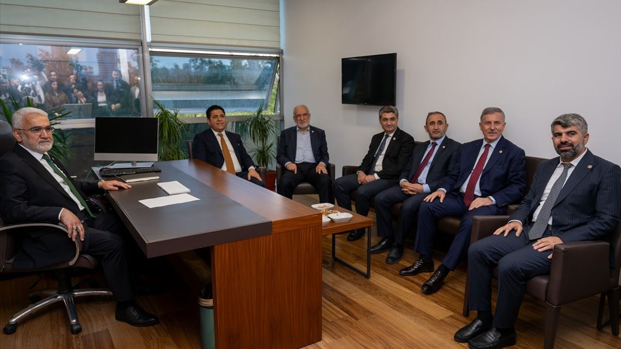 Yeni Yol Partisi ve HÜDA PAR'dan İş Birliği Mesajı