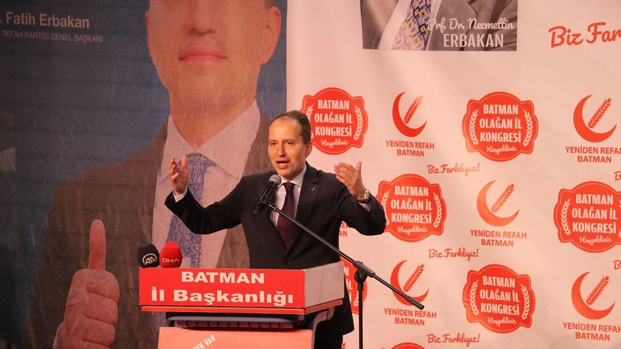 Yeniden Refah Partisi Genel Başkanı Fatih Erbakan Batman'da Kongreye Katıldı
