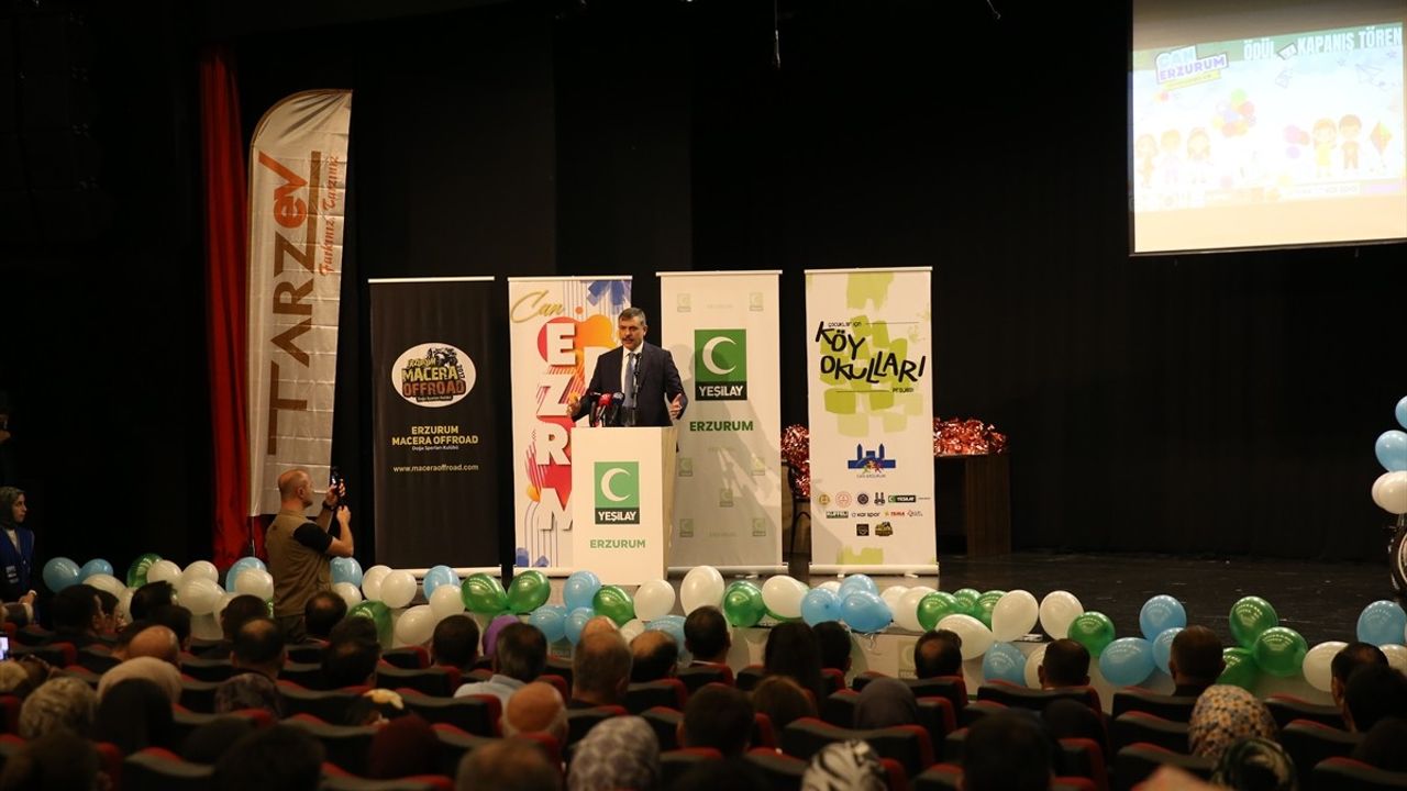 Yeşilay'dan 'Can Erzurum' Projesi ile 6 Bin 500 Öğrenciye Bağımlılıkla Mücadele Eğitimi