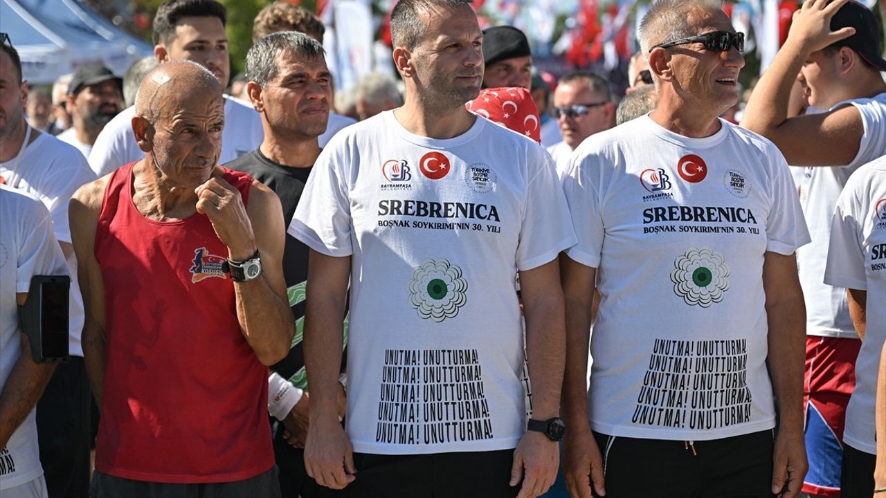 5. Uluslararası Boşnak Soykırımı Anma Koşusu İstanbul'da Gerçekleştirildi