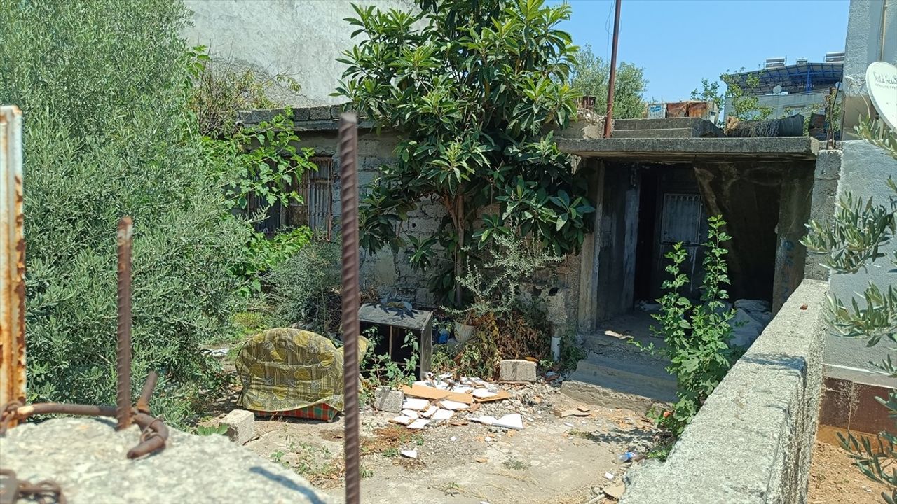 Adana'da Anneleri Oğulları Tarafından Darbedilen Kadın Hayatını Kaybetti