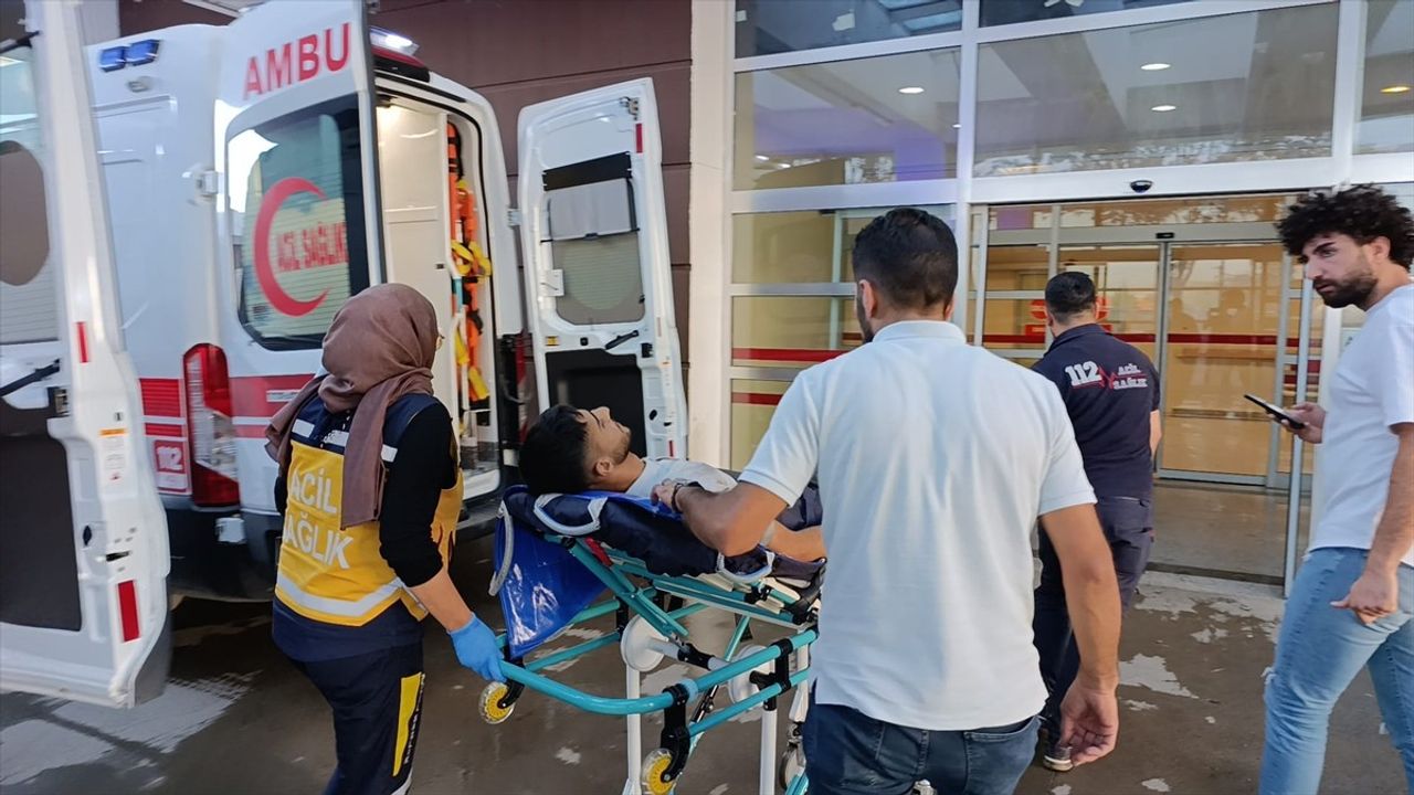 Adıyaman'da Silahlı Kavga, 2 Yaralı