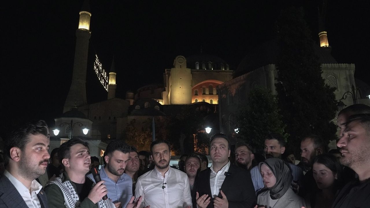 AK Parti Gençlik Kolları, Ayasofya'nın Yeniden Açılışının 5. Yılını Kutladı