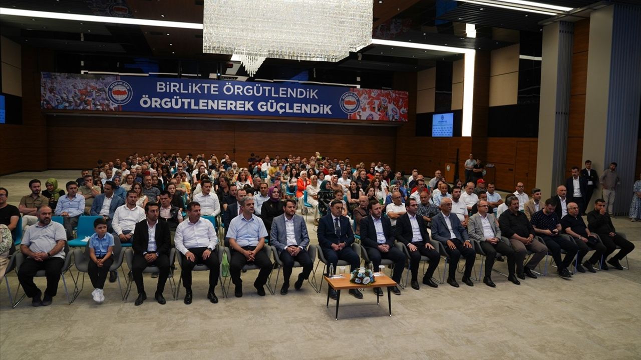 AK Parti'li Serkan Bayram'ın Hayatı 'Buğday Tanesi' Filminde Anlatıldı