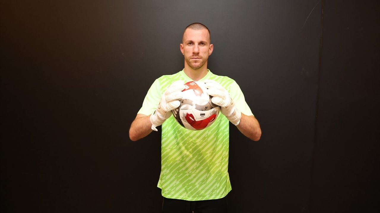 Alanyaspor, Brezilyalı Kaleci Paulo Victor ile Sözleşme İmzaladı