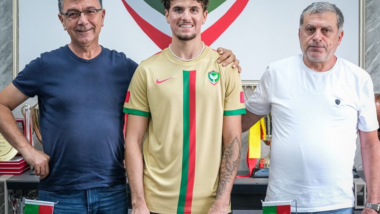 Amed Sportif Faaliyetler, Ozan Suncak ile 3 Yıllık Sözleşme İmzaladı