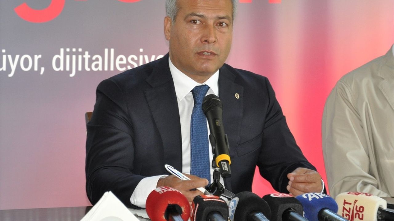 Anadolu Üniversitesi 'Değişime Açık Öğretim' Kampanyasını Tanıttı