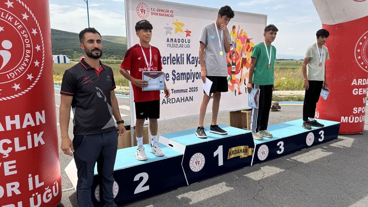 Anadolu Yıldızlar Ligi Tekerlekli Kayak Türkiye Şampiyonası Sona Erdi