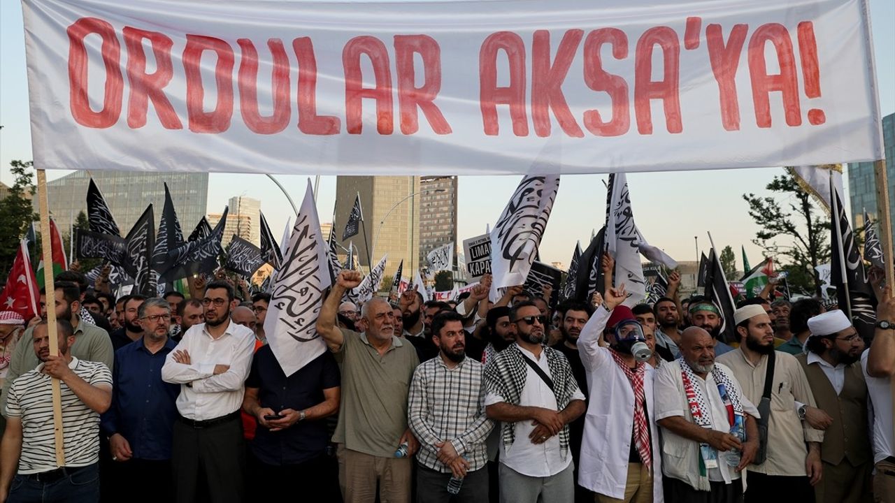 Ankara'da Gazze İçin Protesto Yürüyüşü Düzenlendi