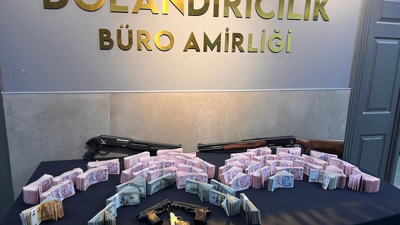 Ankara'da 'Kafes' Operasyonunda 25 Şüpheli Gözaltına Alındı