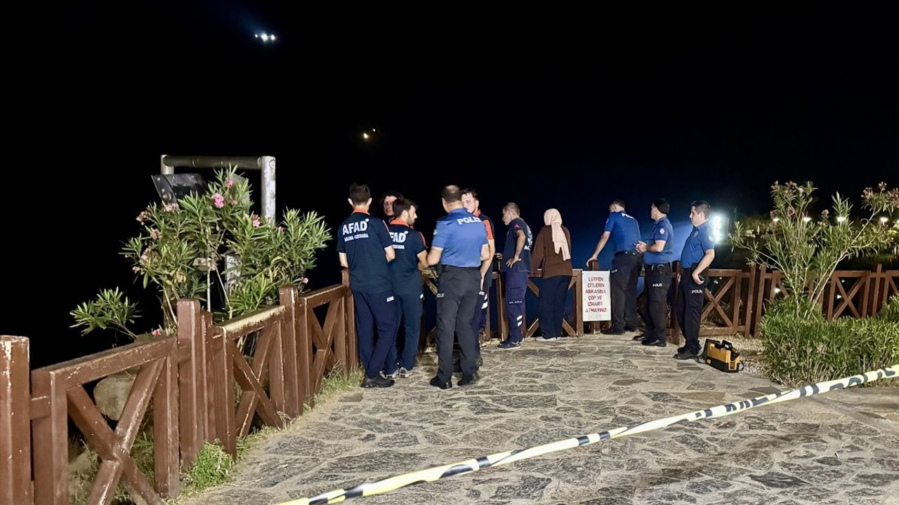 Antalya Düden Şelalesi'nde Kayıp Şahıs İçin Arama Çalışmaları Başlatıldı