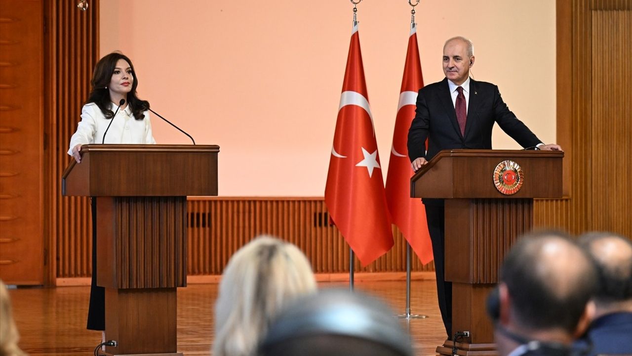 Arnavutluk Meclis Başkanı Spiropali'den Türkiye'ye Övgüler: Barışın Garantörü