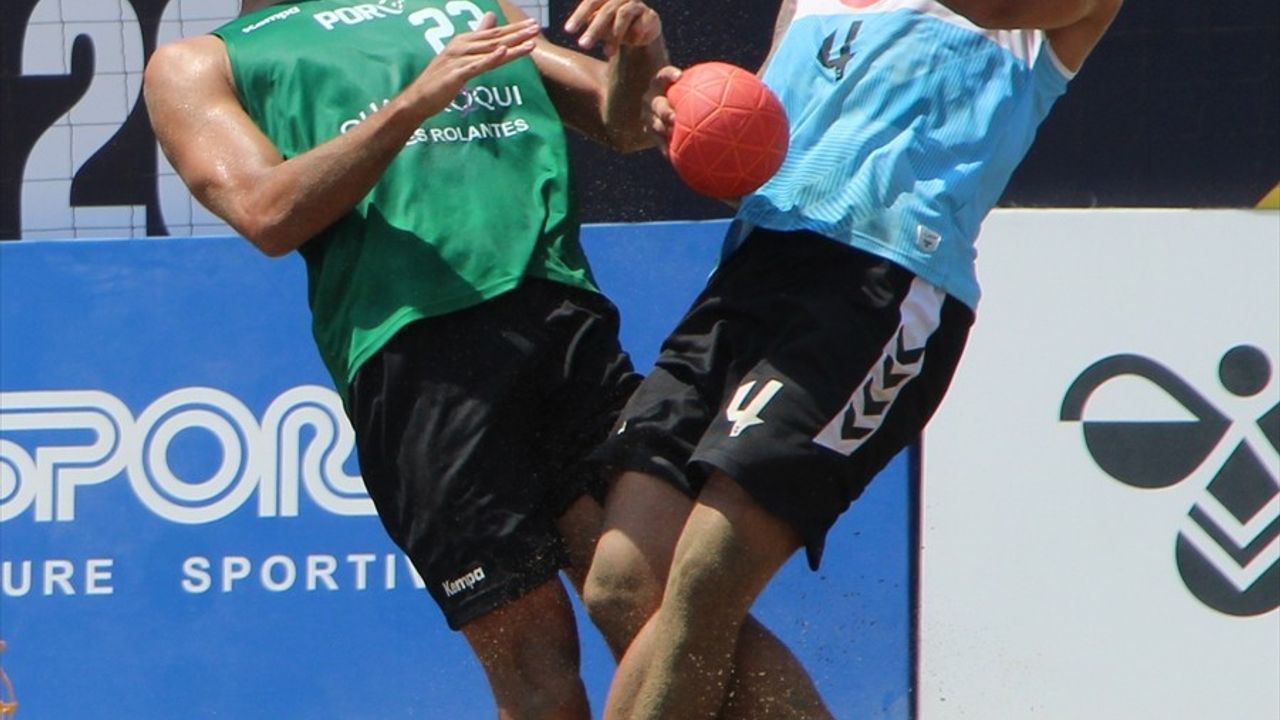 Avrupa Plaj Hentbolu Şampiyonası Antalya'da Başladı