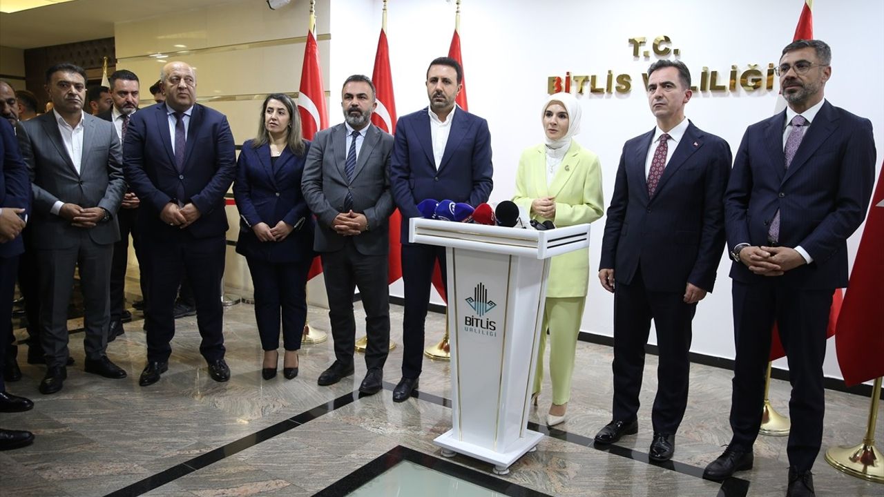 Bakan Göktaş, Bitlis'te Yarım Zamanlı Çalışma Yönetmeliğini Değerlendirdi