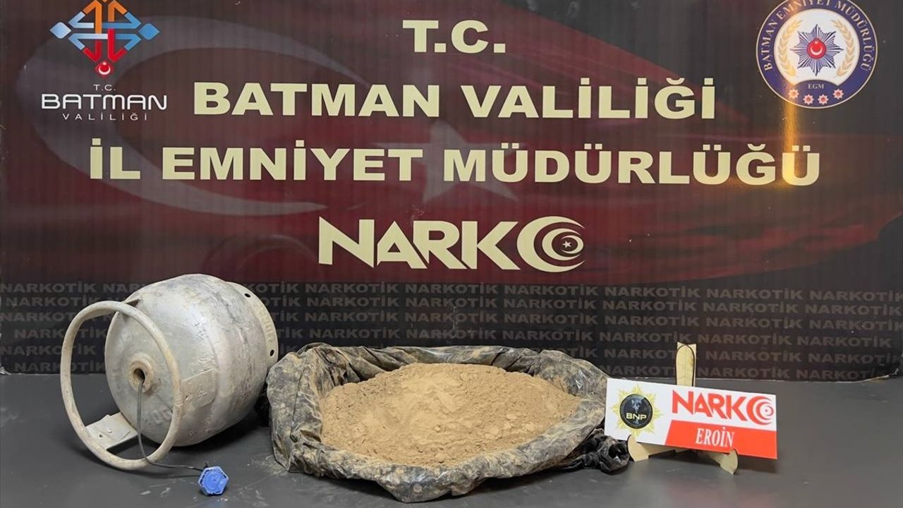Batman'da Piknik Tüpüne Gizlenmiş Eroin Ele Geçirildi