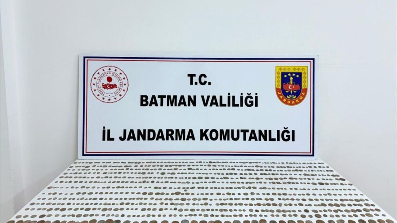 Batman'da Tarihi Eser Kaçakçılığı Operasyonu: 2 Şüpheli Gözaltında