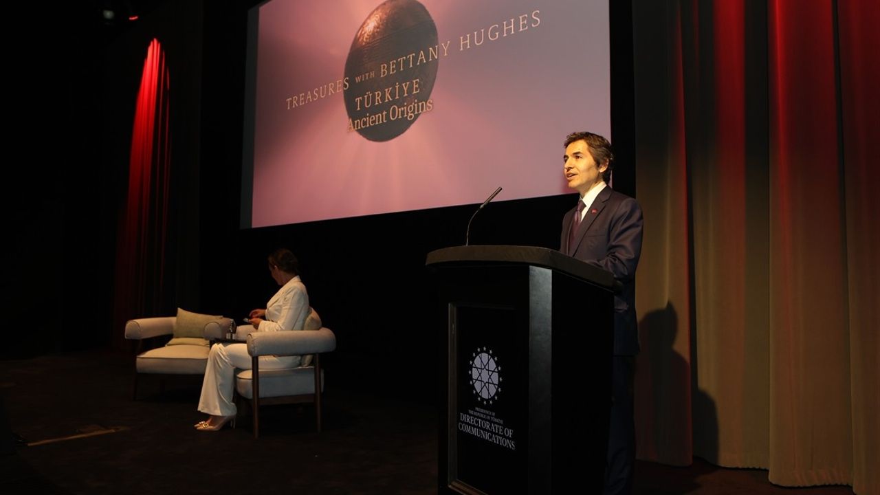 Bettany Hughes'un 'Türkiye'nin Antik Kökenleri' Belgeseli Londra'da Gösterildi