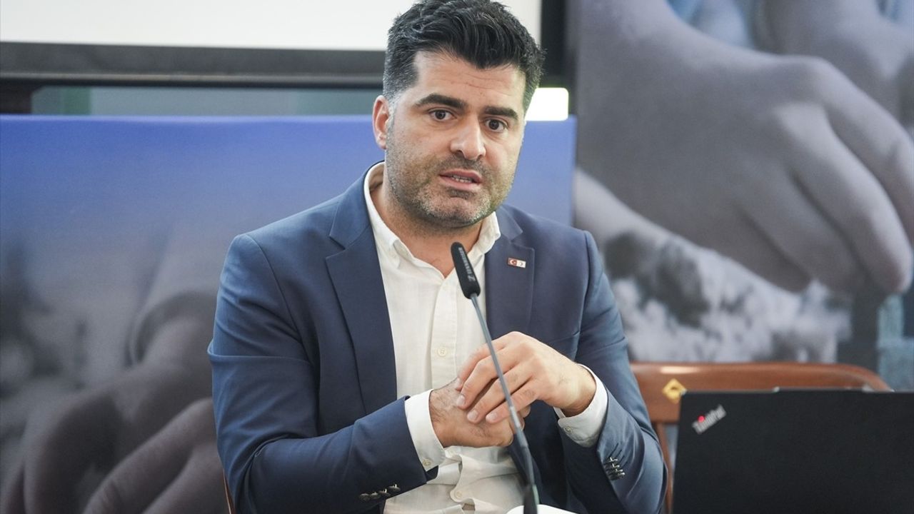 Boğaziçi Uluslararası Hukuk Konferansı'nda STK'lerin Suriye'deki Rolü Tartışıldı