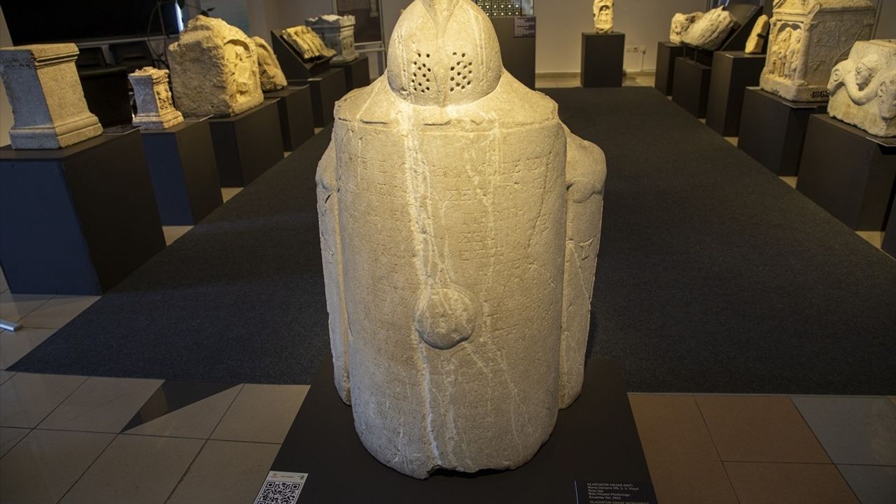 Bolu'da "Kalkhedon'dan Klaudiopolis'e" Sergisi Ziyarete Açıldı