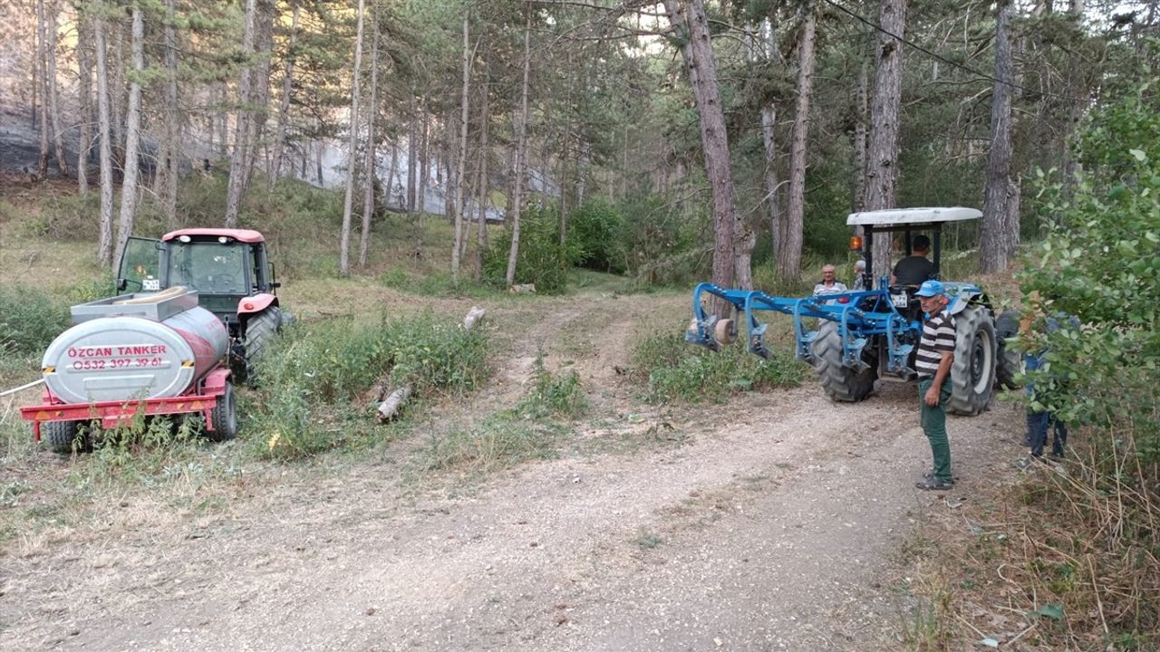 Bolu Mudurnu'da Orman Yangınına Hava ve Kara Müdahale