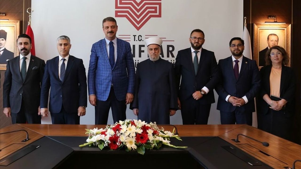 Bulgaristan'daki İki Caminin Restorasyonu İçin Protokol İmzalandı