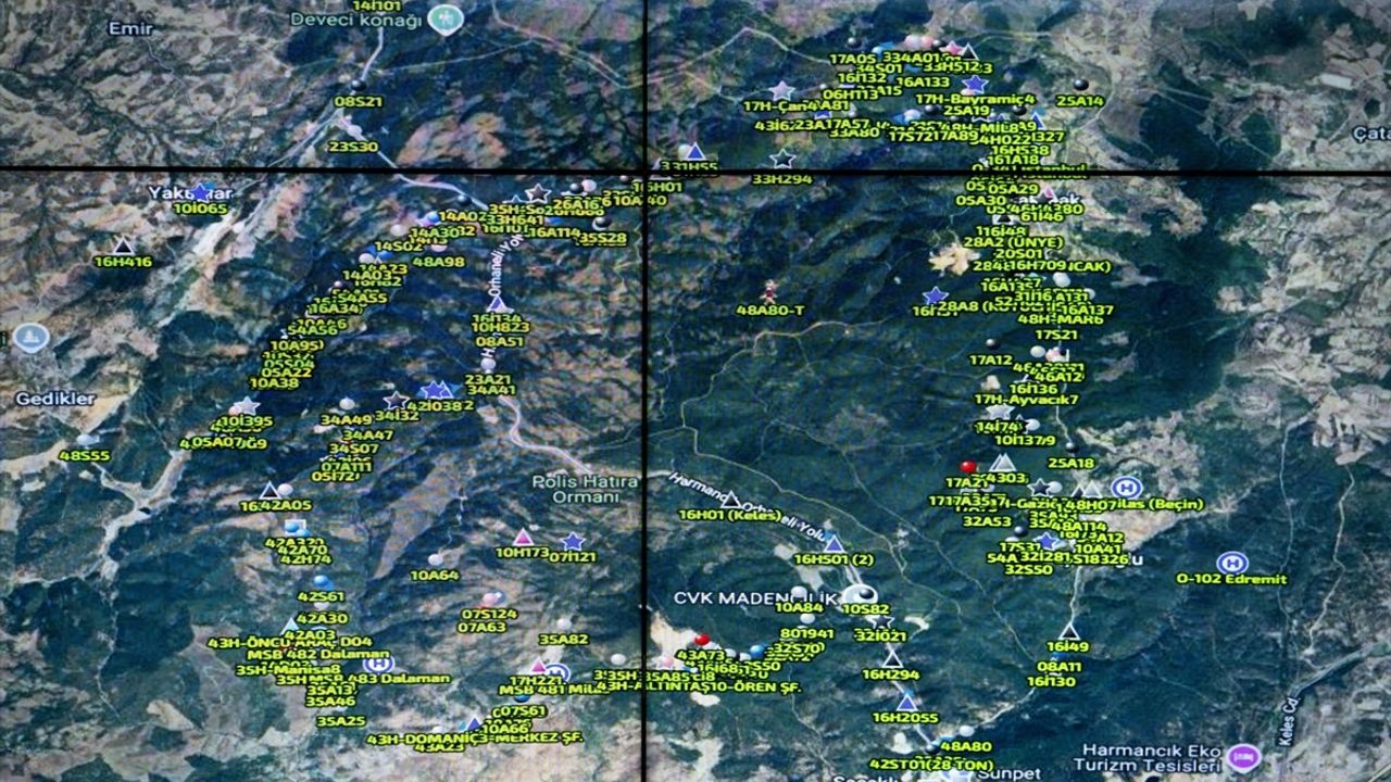 Bursa Harmancık'taki Orman Yangını Kontrol Altında Tutuluyor