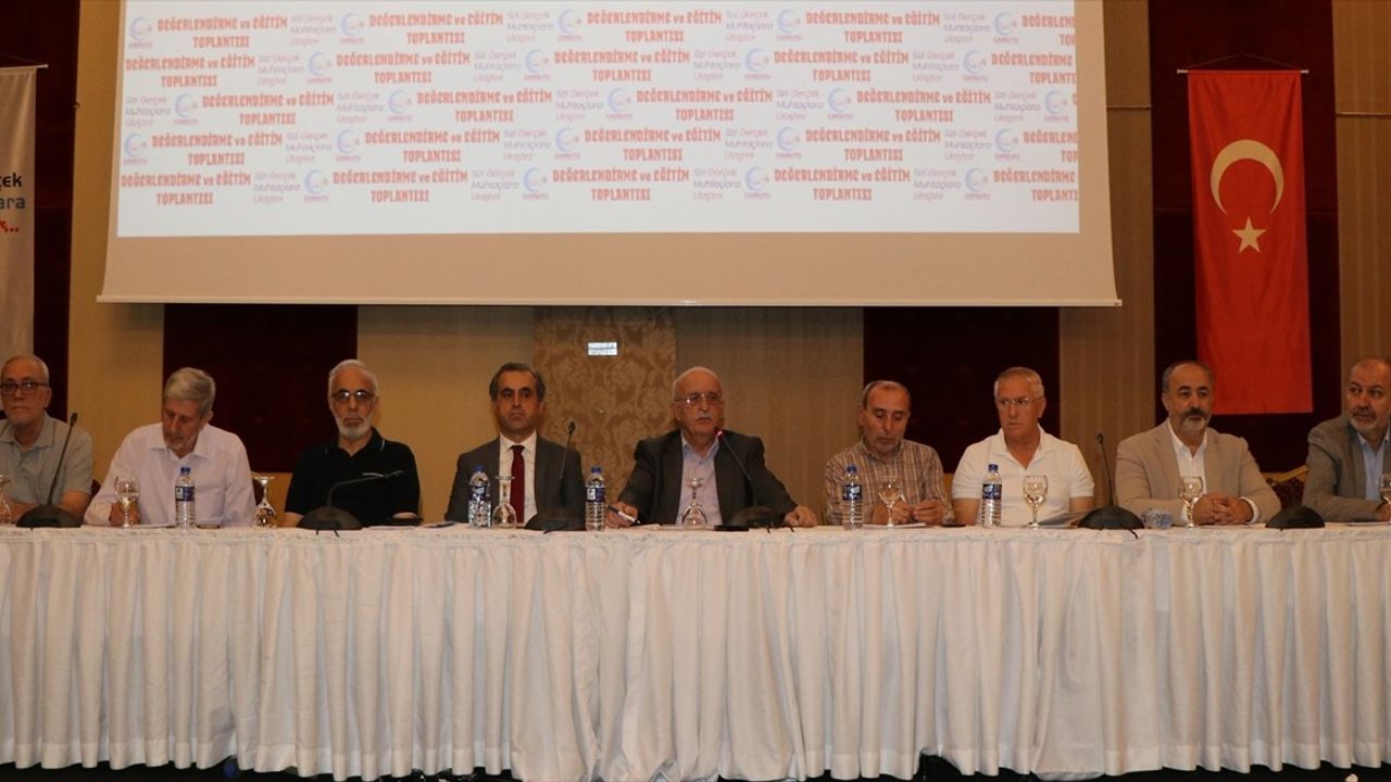 Cansuyu Derneği, Ankara'da Değerlendirme ve Eğitim Toplantısı Düzenledi