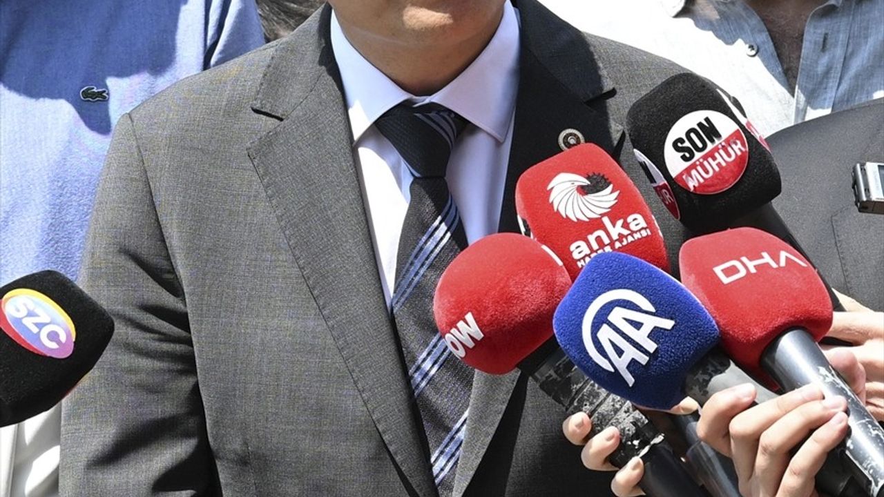 CHP, LGS Sınav Sorularının Paylaşılması İddiasıyla Suç Duyurusunda Bulundu