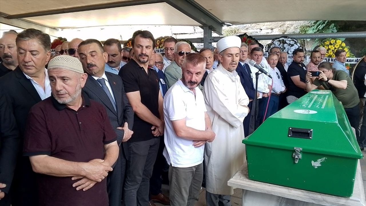 CHP Zonguldak Milletvekili Eylem Ertuğ Ertuğrul'un Babası Fehmi Ertuğrul Son Yolculuğuna Uğurlandı