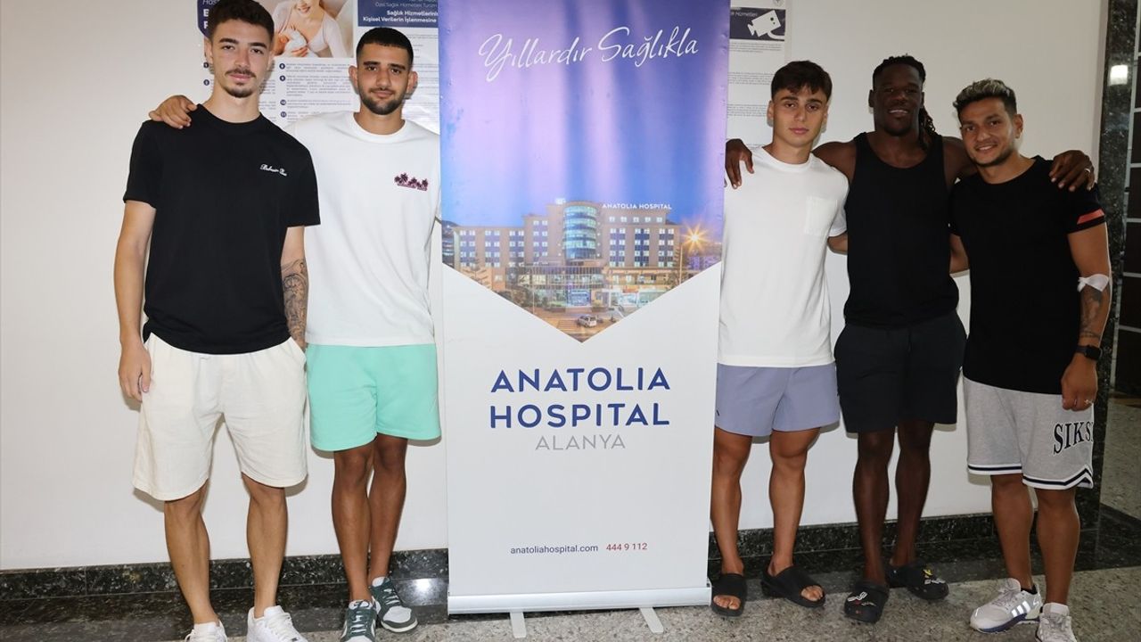 Corendon Alanyaspor, Yeni Sezon Öncesinde Sağlık Kontrolünden Geçti