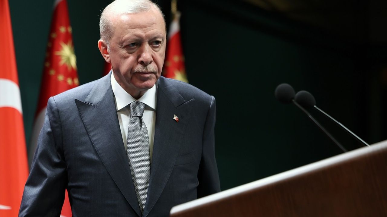 Cumhurbaşkanı Erdoğan'dan Ülke Vizyonu: Yarım Asırlık Prangalardan Kurtulma Mücadelesi