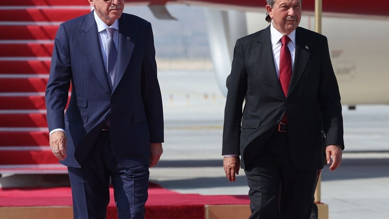 Cumhurbaşkanı Erdoğan, KKTC'ye F-16'lar Eşliğinde Ulaştı