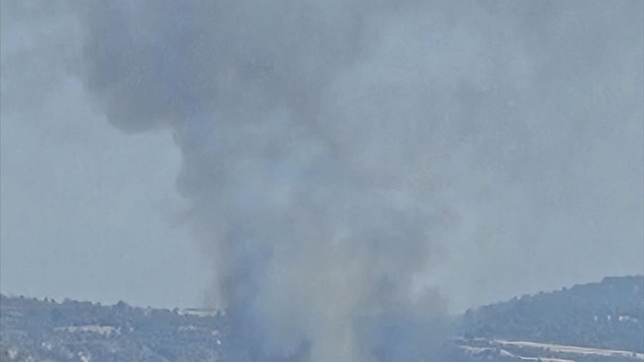 Denizli'nin Çal İlçesinde Orman Yangınına Hızla Müdahale Ediliyor