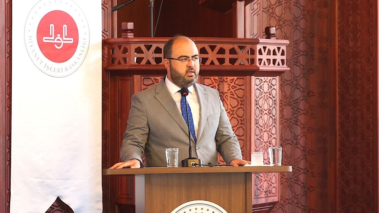 Diyarbakır'da 2 Bin Kişilik Yeni Cami İbadete Açıldı