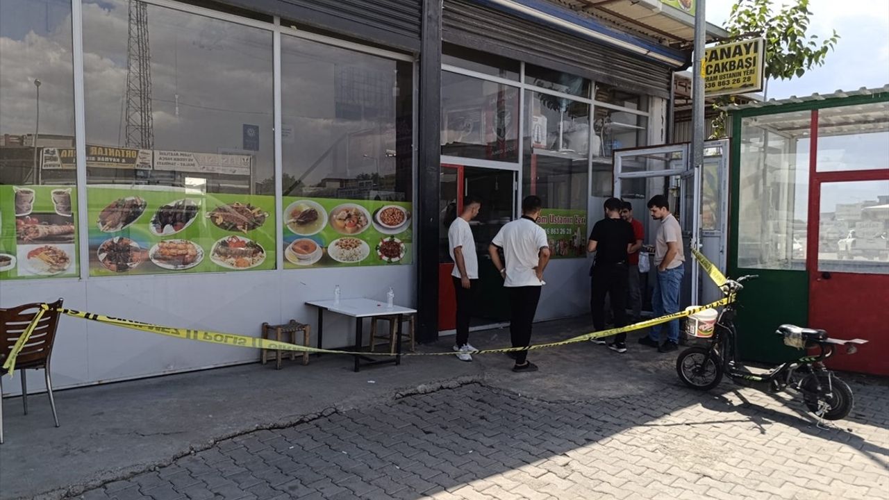 Diyarbakır'da Kardeşler Arasında Silahlı Kavga: 2 Yaralı